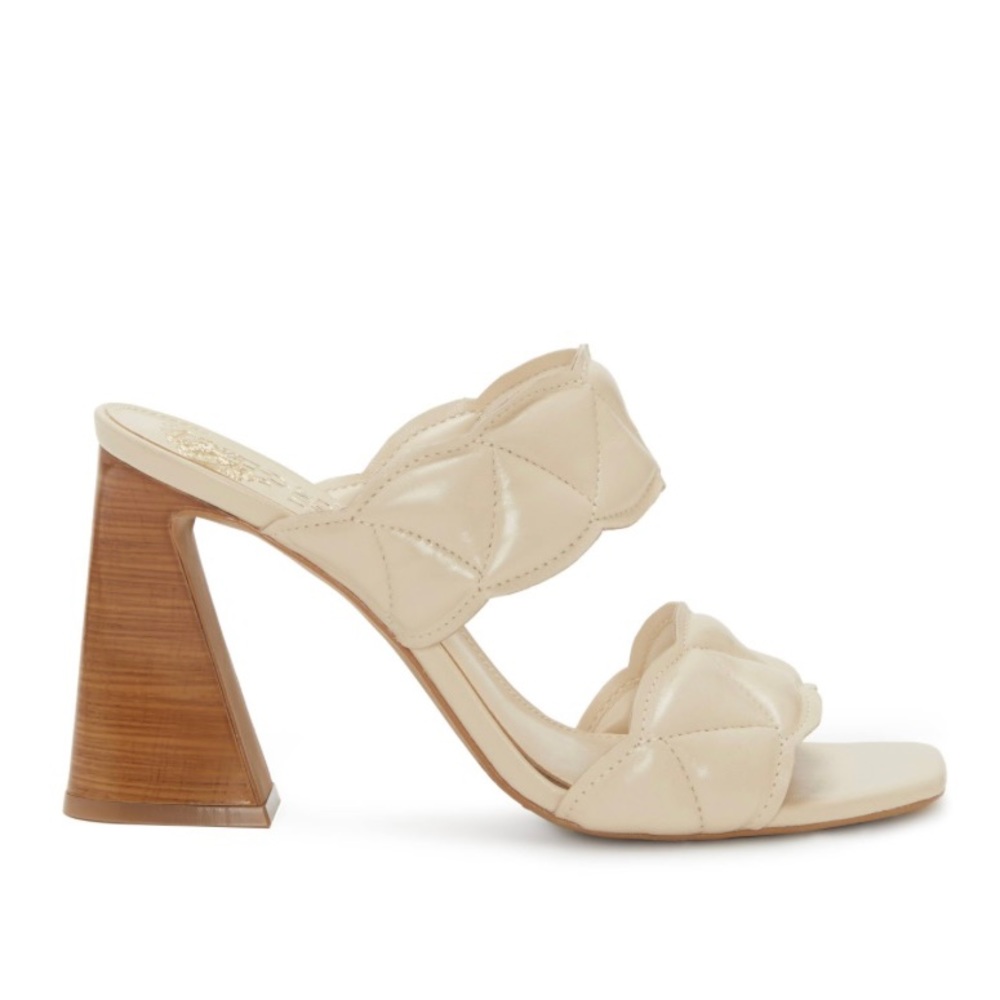 VINCE CAMUTO RENNEYA MULE